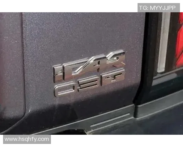 澎湃OS壁纸带你领略足球明星的风采与激情尽在掌握之中