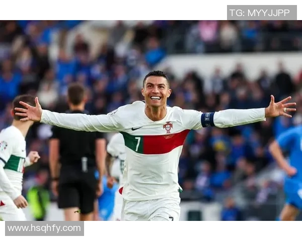 现役足球明星排行榜及其精彩瞬间图片展示 现役足球明星排行榜及其精彩瞬间图片展示