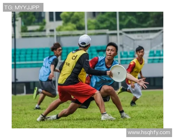 武汉飞盘队在极限运动会中的战术表现分析与点评